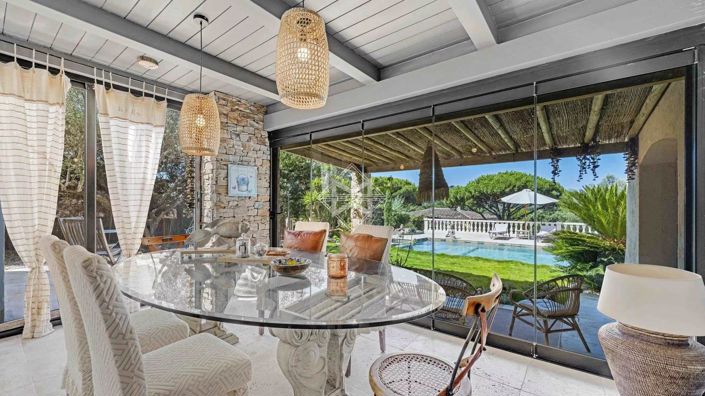 Image No.10-5 Bed House for sale