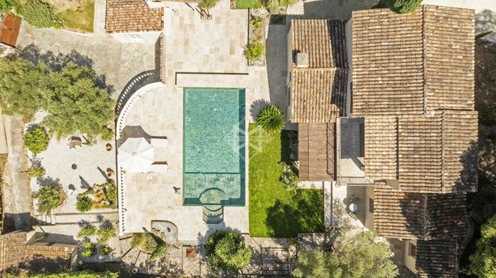 Image No.2-5 Bed House for sale