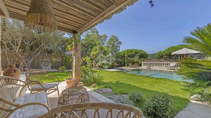 Image No.6-5 Bed House for sale