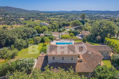 Maison de 8 chambres à vendre à Grimaud