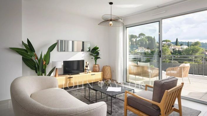 Image No.1-3 Bed Apartment for sale