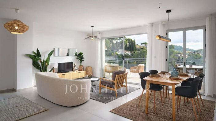 Image No.1-4 Bed Apartment for sale