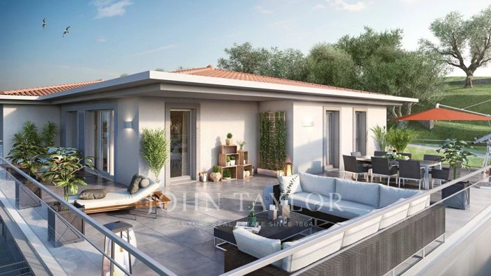 Image No.13-4 Bed Apartment for sale