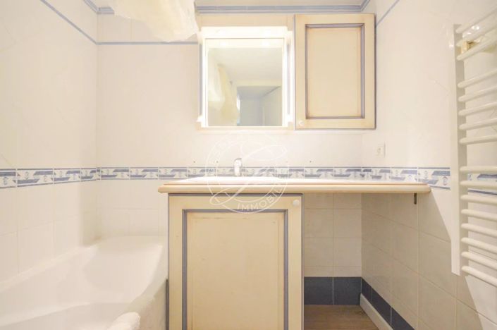 Image No.13-2 Bed Apartment for sale