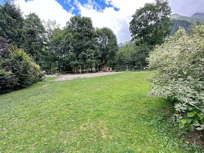 Image No.18-5 Bed House for sale