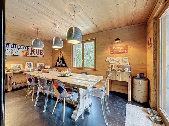 Image No.6-5 Bed House for sale