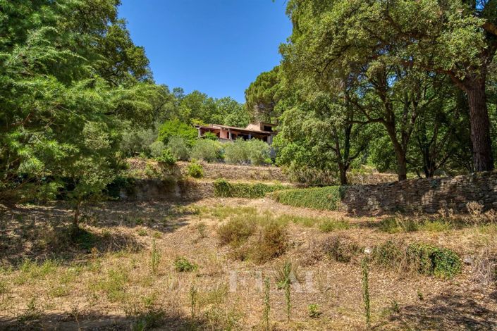 Image No.13-6 Bed House for sale