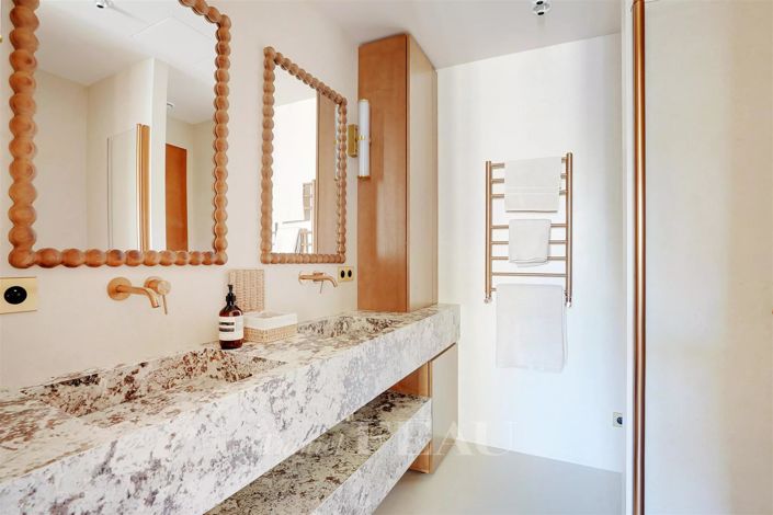 Image No.12-Appartement de 3 chambres à vendre à Paris