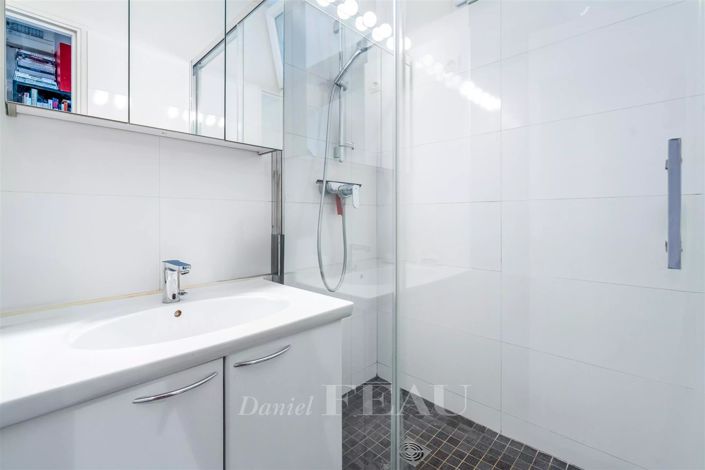 Image No.10-Appartement de 2 chambres à vendre à Paris