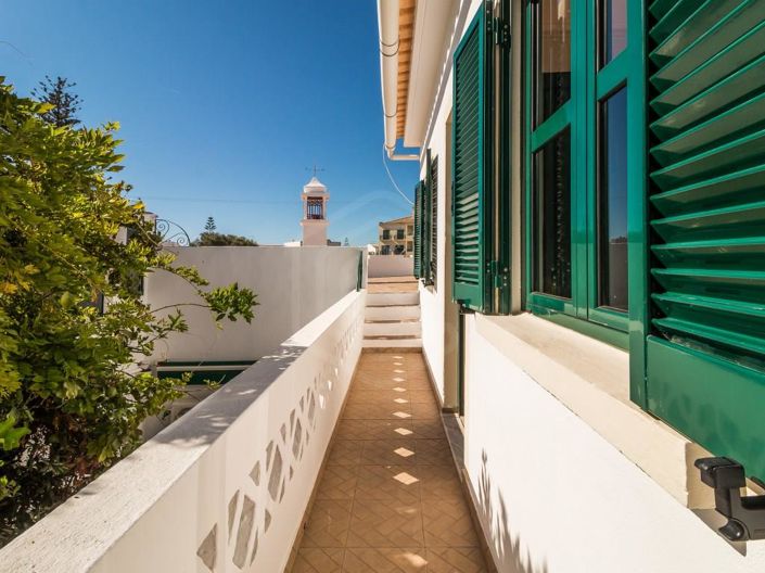 Image No.38-7 Bed House for sale