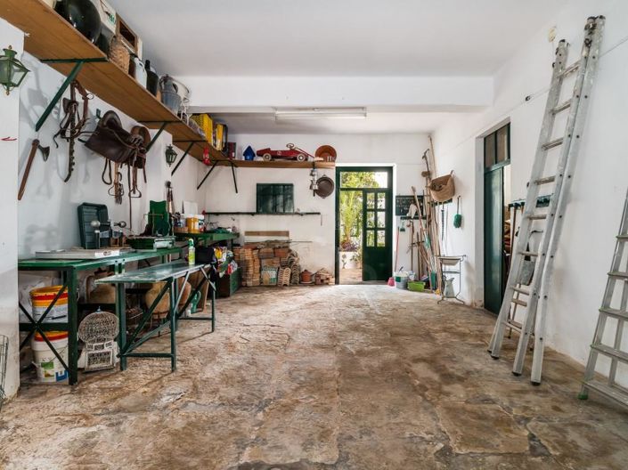 Image No.44-7 Bed House for sale