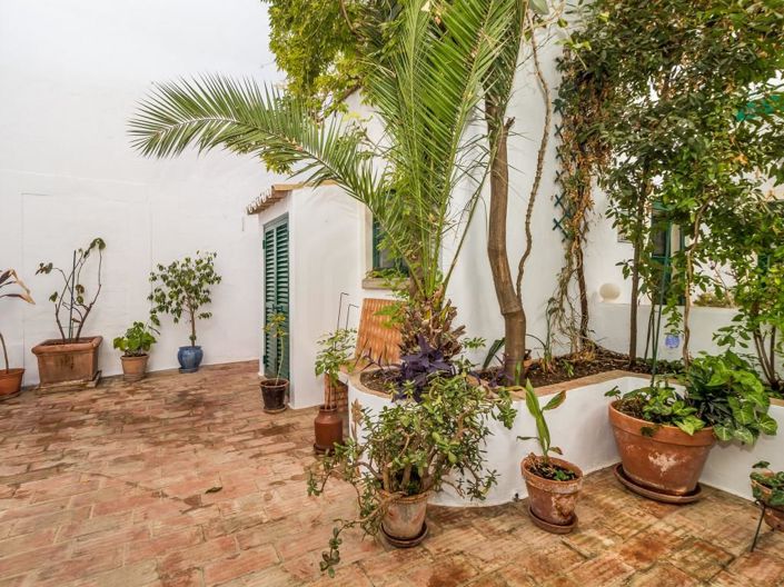 Image No.47-7 Bed House for sale