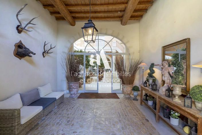 Image No.11-10 Bed House for sale