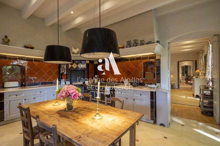 Image No.18-10 Bed House for sale