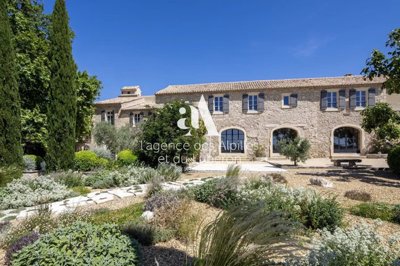 1 - Maussane-les-Alpilles, House