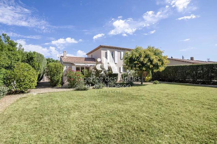 Image No.1-4 Bed House for sale