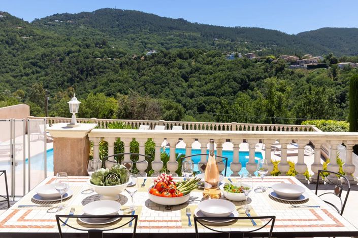 Image No.5-6 Bed House for sale