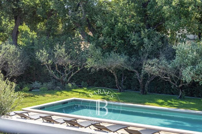 Image No.12-6 Bed House for sale