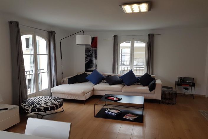 Image No.1-Appartement de 2 chambres à vendre à Saint-Tropez