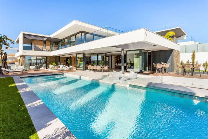 Image No.16-5 Bed House for sale