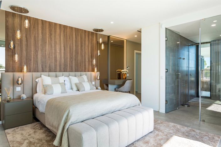 Image No.51-5 Bed House for sale