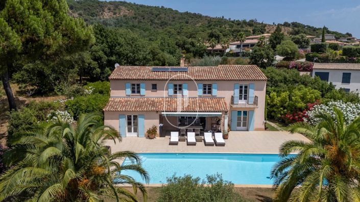 Image No.1-4 Bed House for sale