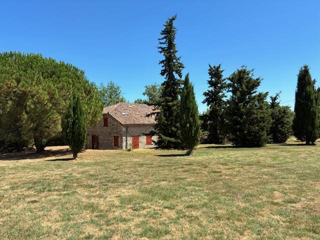 Image No.16-4 Bed House for sale