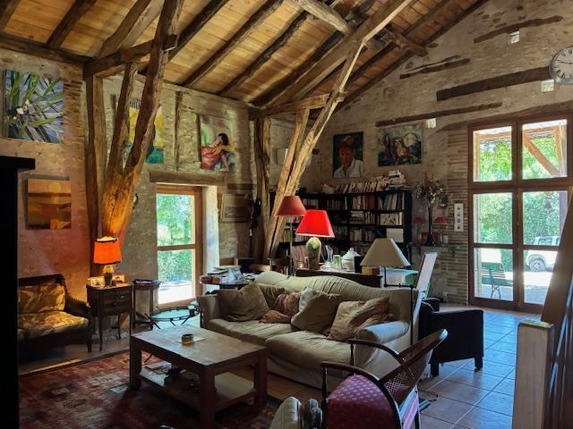 Image No.3-4 Bed House for sale