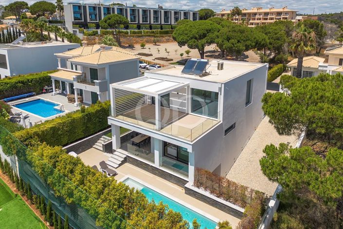 Image No.16-3 Bed House for sale