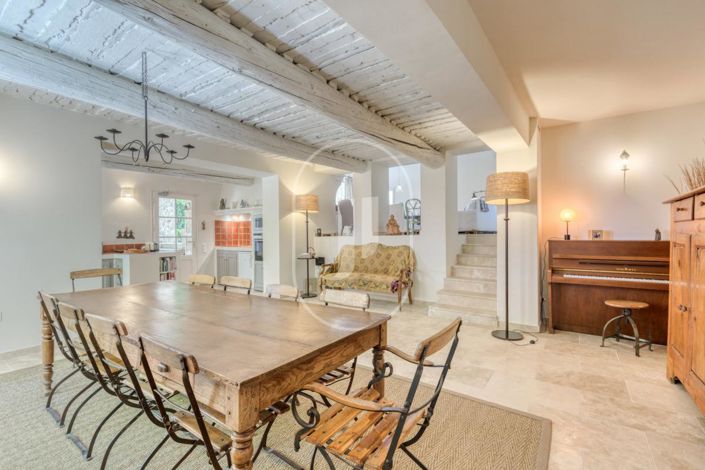 Image No.4-7 Bed House for sale