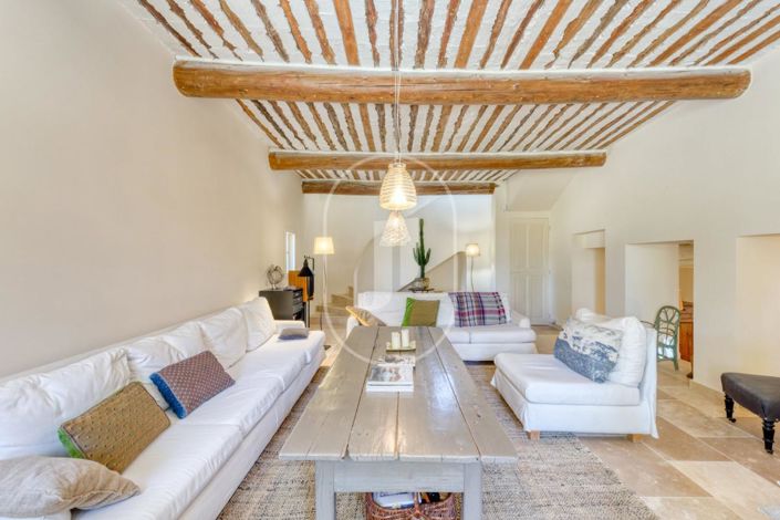 Image No.6-7 Bed House for sale