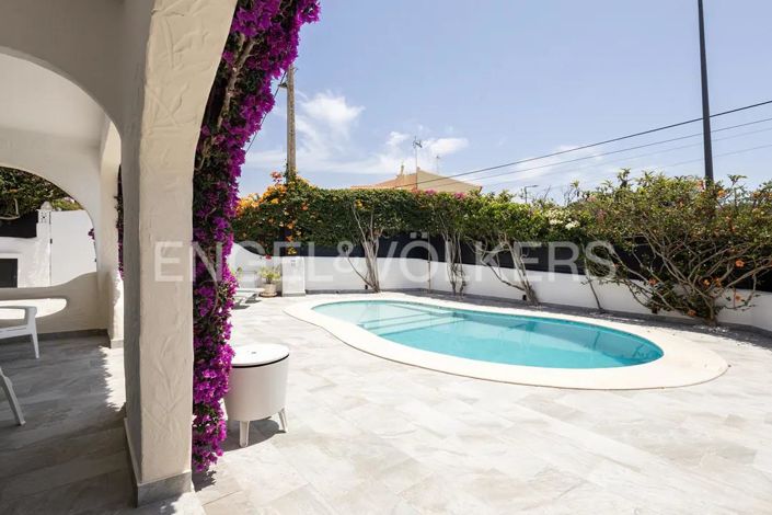 Image No.2-Maison de 7 chambres à vendre à Lagoa