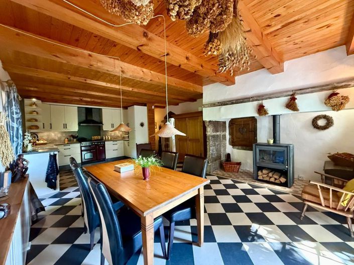 Image No.13-5 Bed House for sale