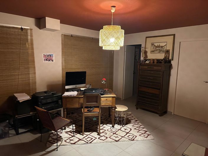 Image No.11-4 Bed House for sale