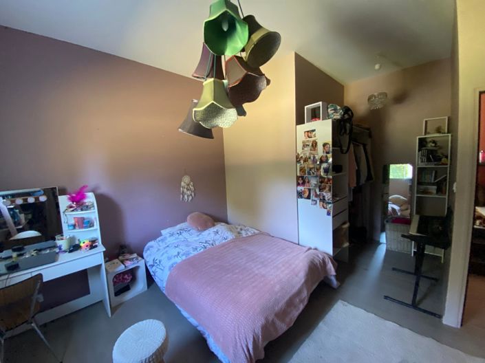 Image No.6-4 Bed House for sale