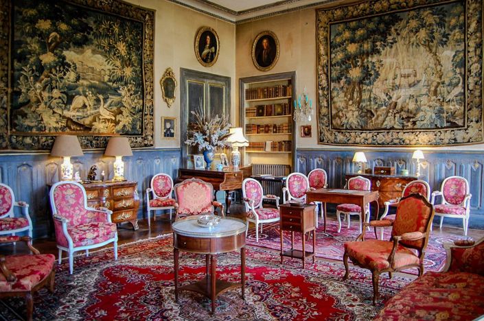 Image No.7-6 Bed Property for sale