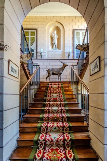 Image No.8-6 Bed Property for sale