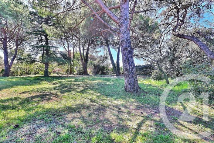 Image No.14-4 Bed House for sale