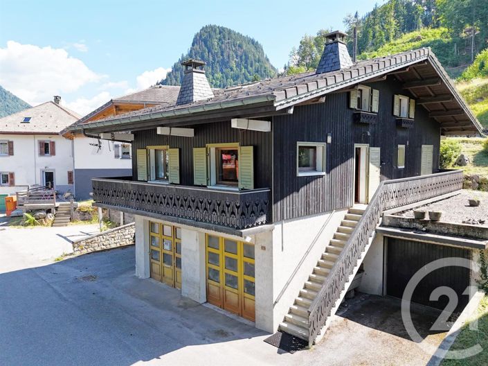 Image No.1-3 Bed House for sale