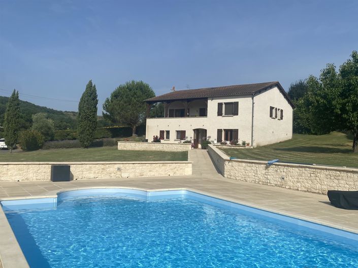 Image No.1-3 Bed House for sale