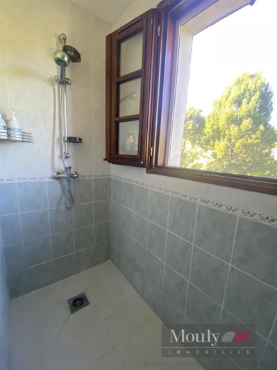 Image No.16-3 Bed House for sale