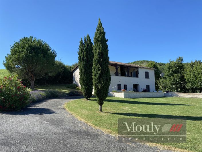 Image No.2-3 Bed House for sale