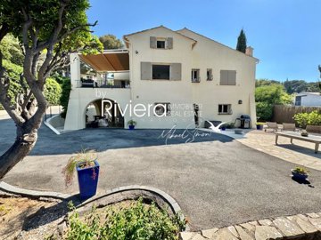 Maison de 4 chambres à vendre à Cavalaire-sur-Mer