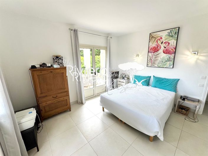 Image No.18-5 Bed House for sale