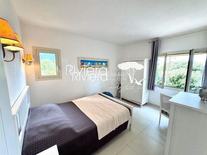 Image No.23-5 Bed House for sale