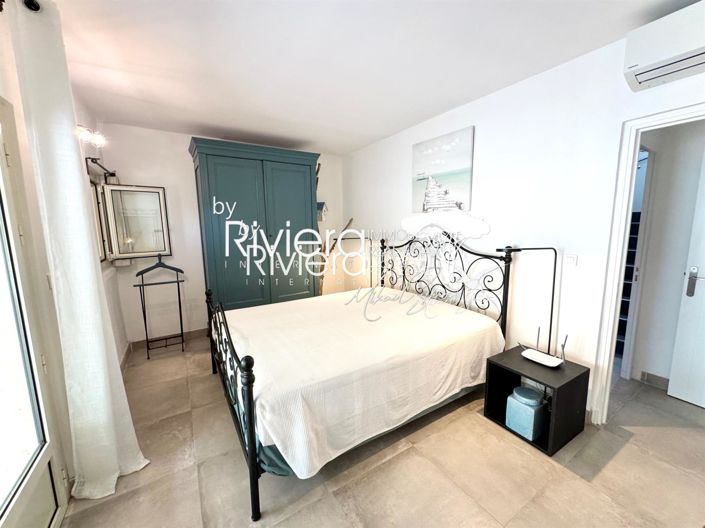 Image No.28-5 Bed House for sale