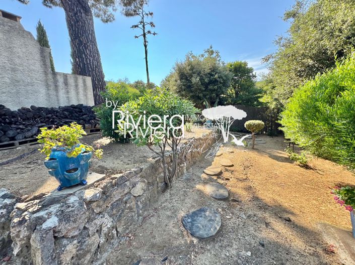 Image No.36-5 Bed House for sale