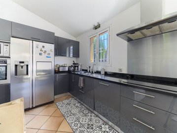 a02nswkmtbjb77sq7