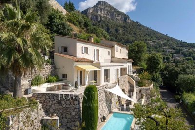 1 - Saint-Jeannet, House