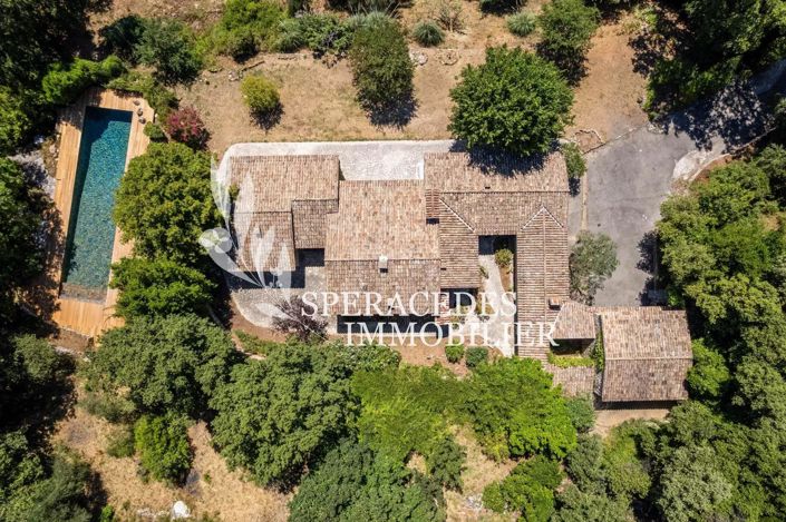 Image No.18-5 Bed House for sale